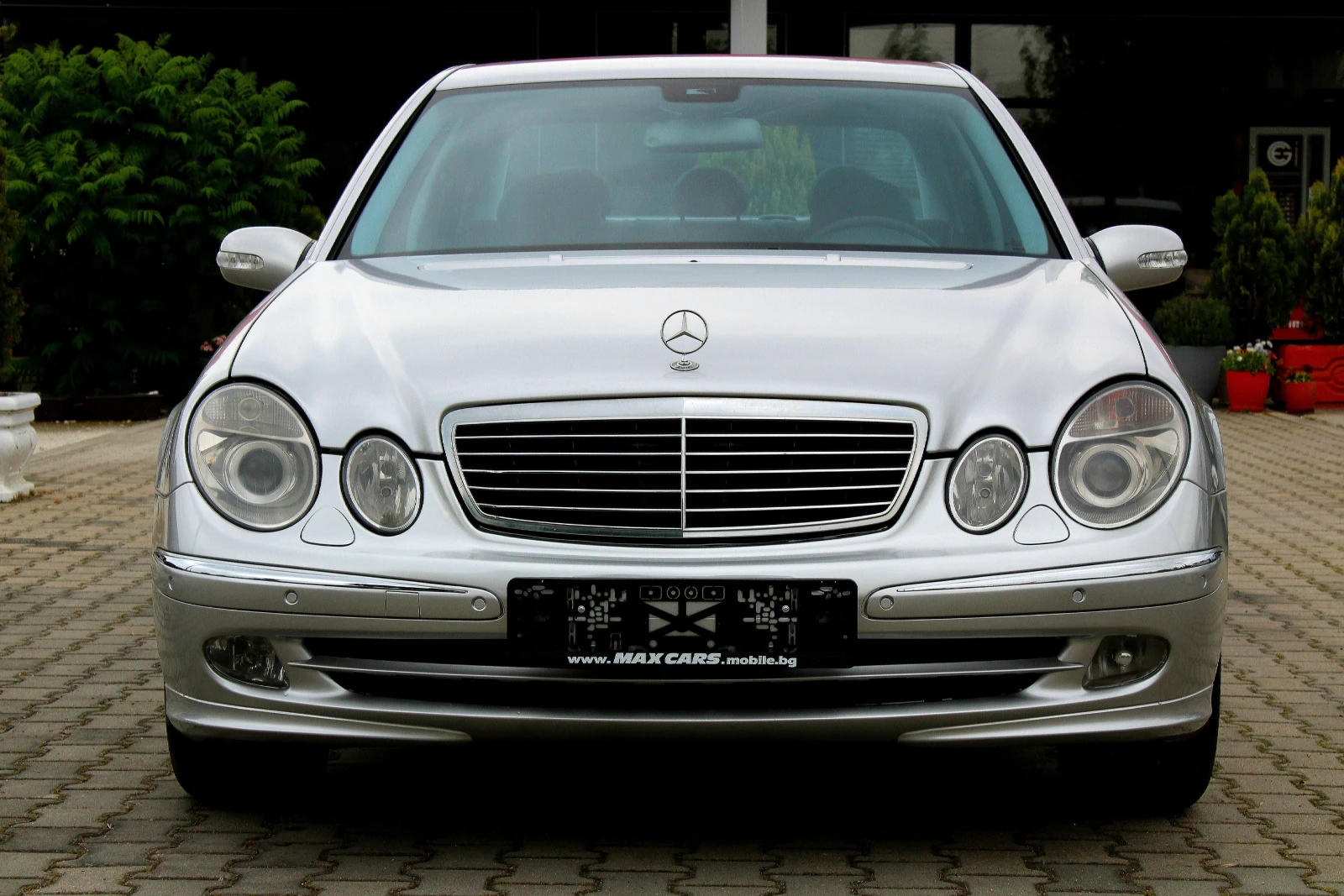 Mercedes-Benz E 270 CDI AVANTGARDE - изображение 3