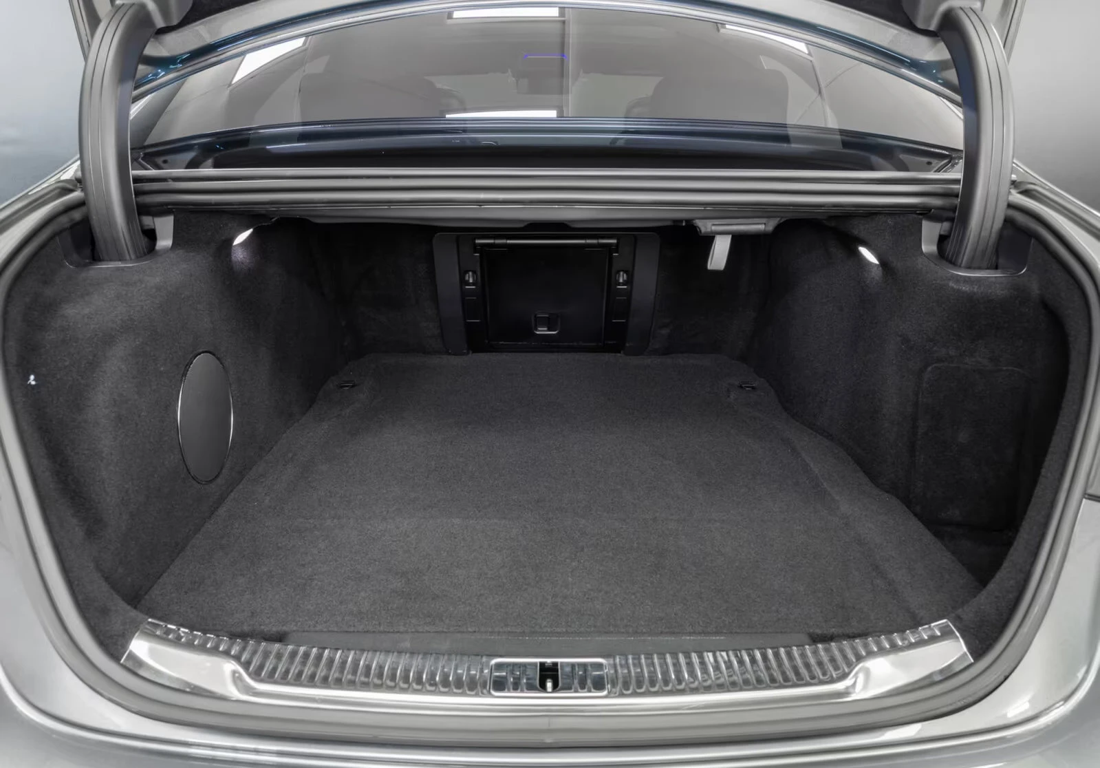 Mercedes-Benz S 63 AMG E/PERF./LONG/802HP/DIG.LIGHT/PANO/DISTRO./360/572f - изображение 8
