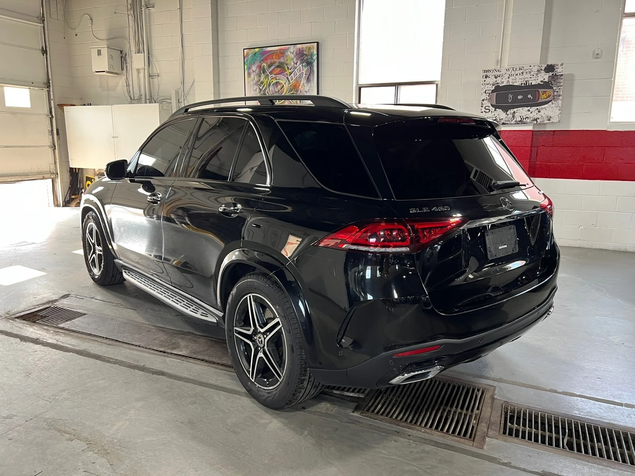Mercedes-Benz GLE 450 * CARFAX * АВТО КРЕДИТ * ЦЕНА ДО БГ! - изображение 4