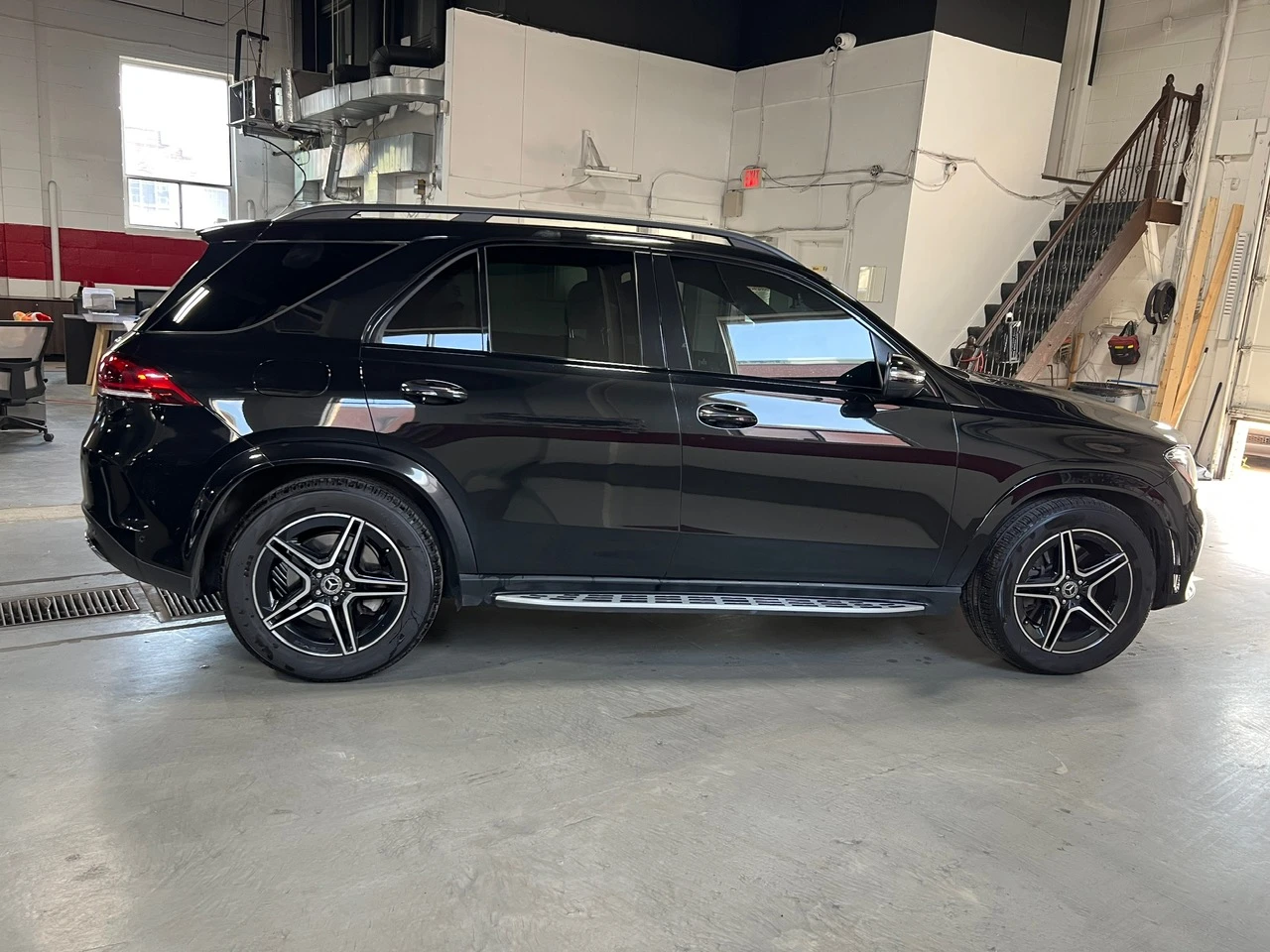 Mercedes-Benz GLE 450 * CARFAX * АВТО КРЕДИТ * ЦЕНА ДО БГ! - изображение 7