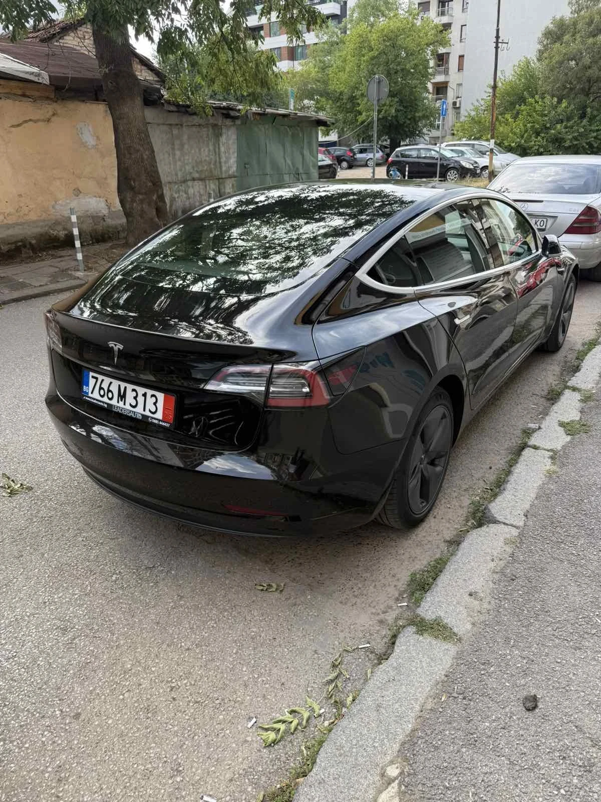 Tesla Model 3 Standard Range Plus с платено FSD - изображение 4