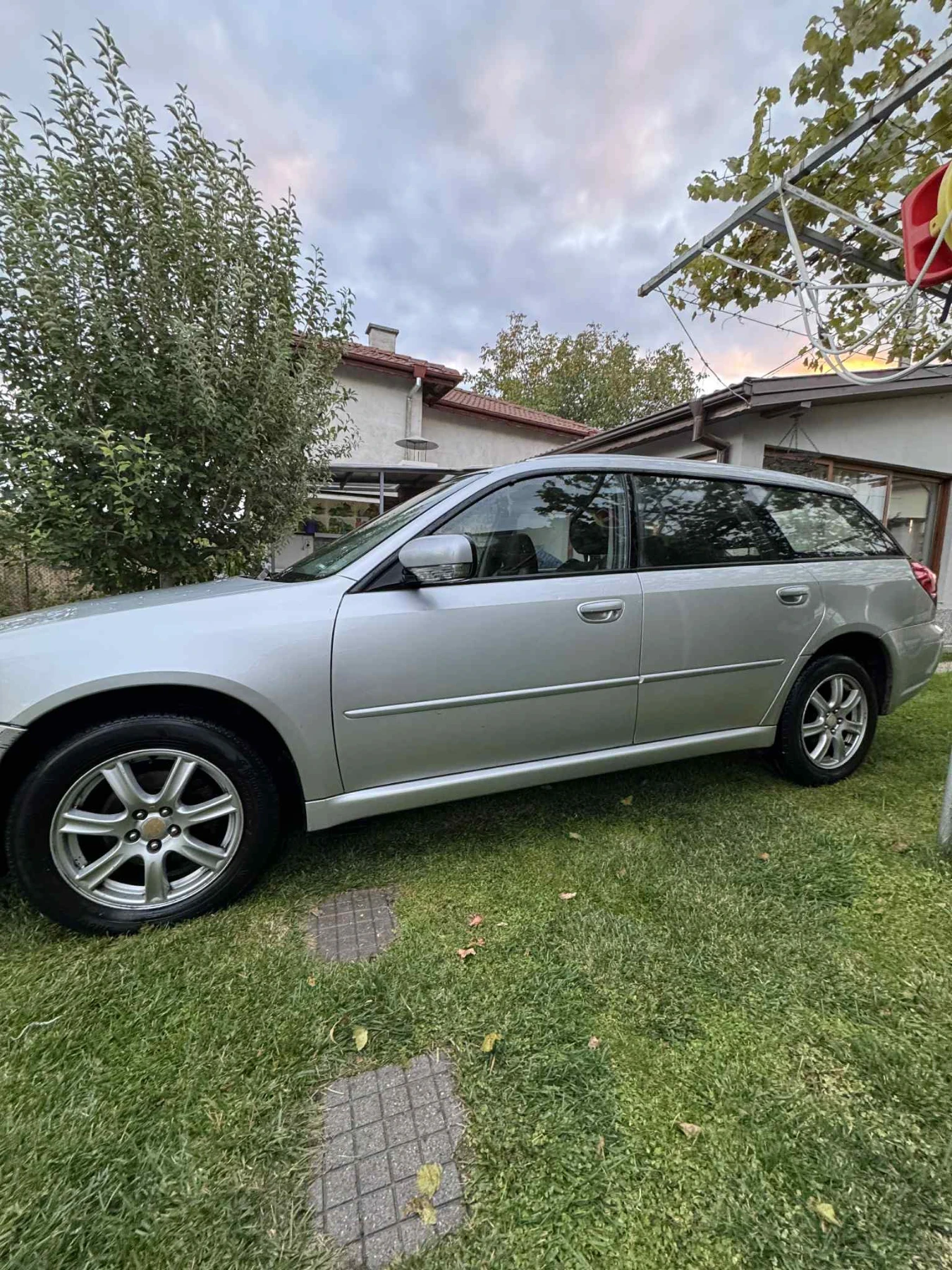 Subaru Legacy  - изображение 2