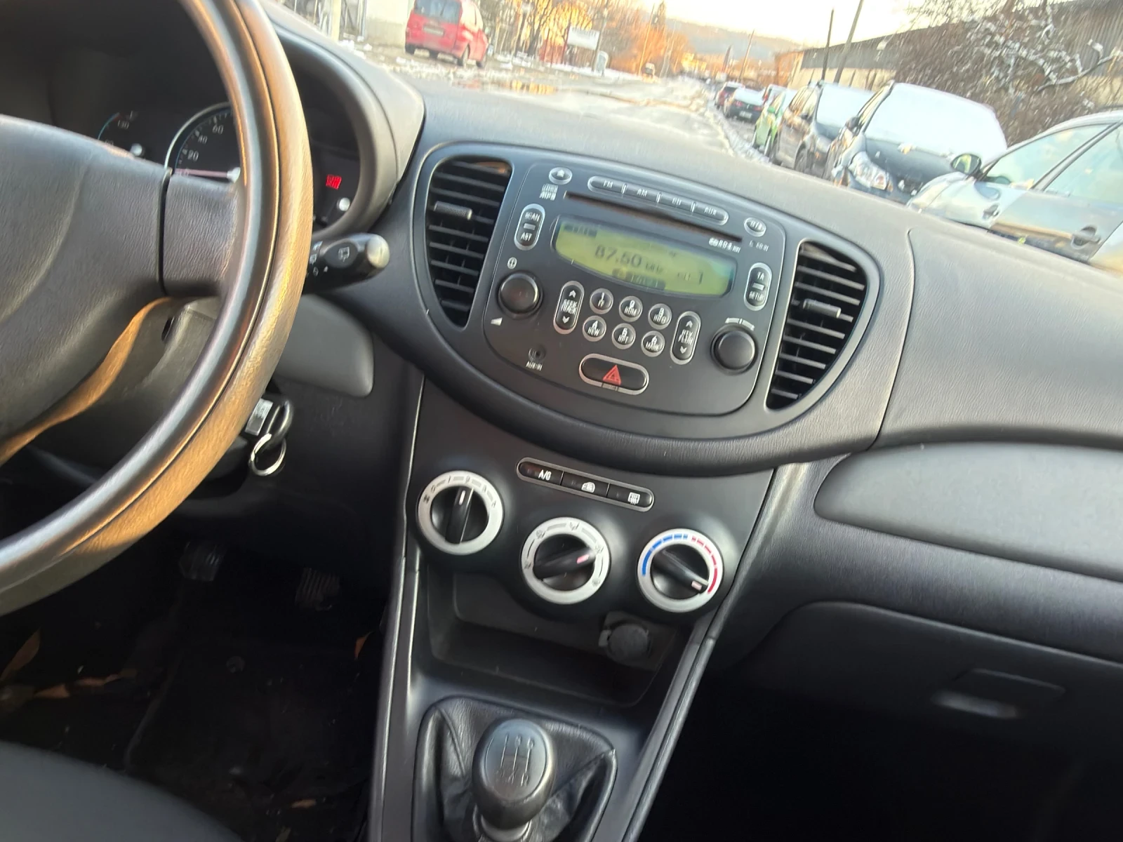 Hyundai I10 1.1i klima Swiss | Mobile.bg � ����������� 12