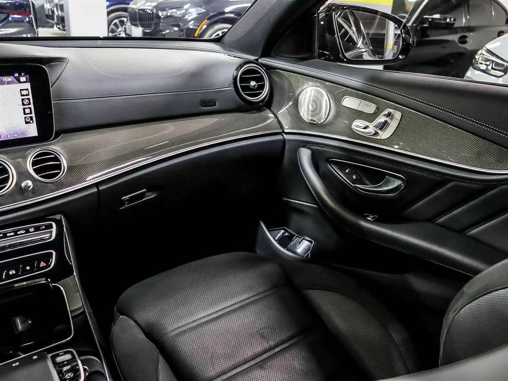 Mercedes-Benz E 53 AMG * CARFAX * БЕЗ ПЪРВОНАЧАЛНА ВНОСКА - изображение 10