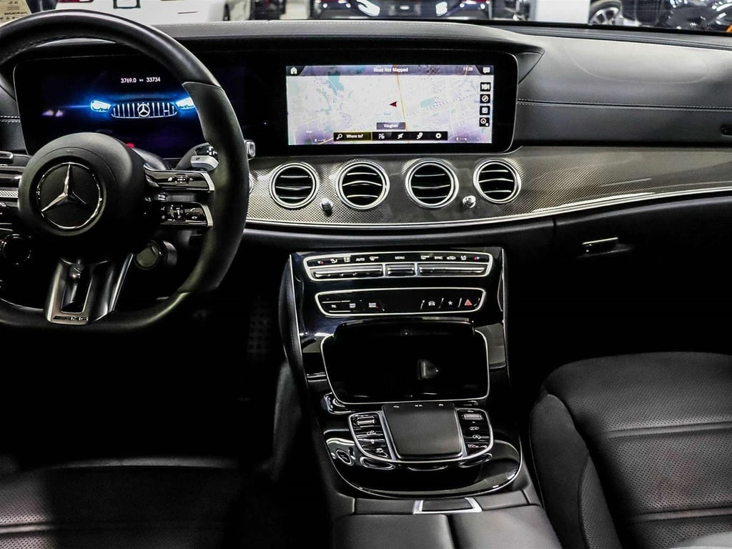 Mercedes-Benz E 53 AMG * CARFAX * БЕЗ ПЪРВОНАЧАЛНА ВНОСКА - изображение 9