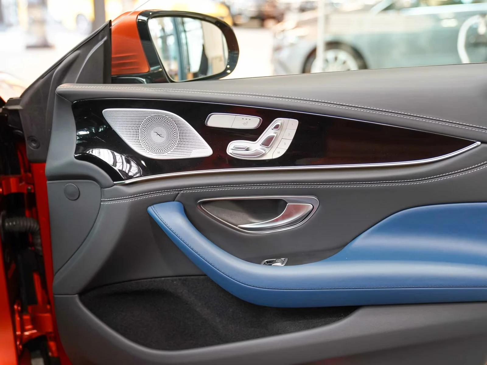 Mercedes-Benz AMG GT 63 S E PERF./843HP/PANO/BURM./167h, снимка 12 - Автомобили и джипове - 53926943