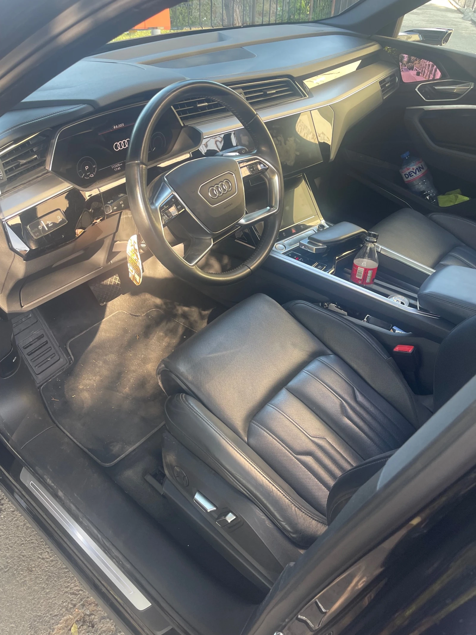 Audi E-Tron 55 - Бартер, снимка 8 - Автомобили и джипове - 54706669