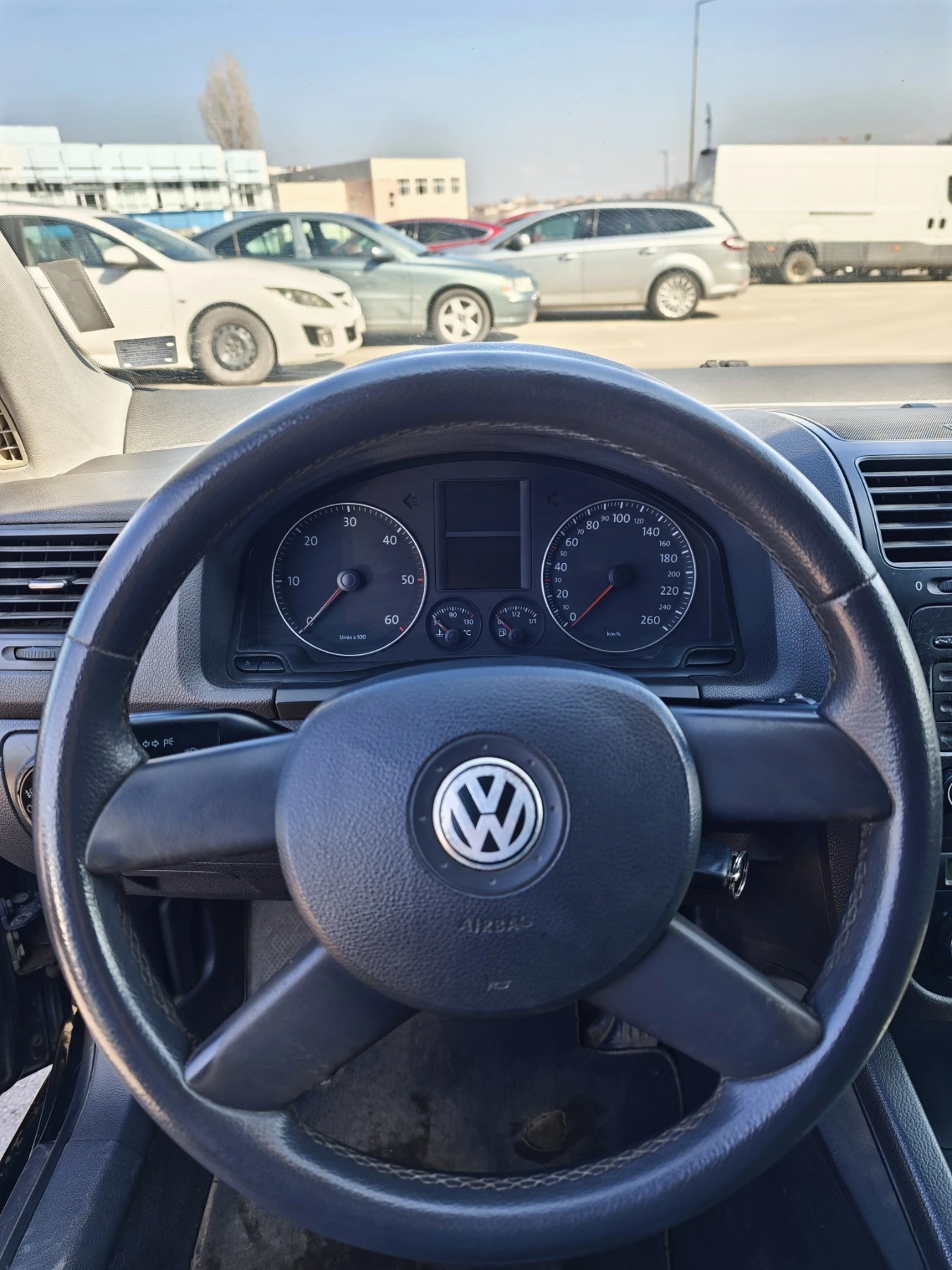 VW Golf 1.9, 105к., снимка 5 - Автомобили и джипове - 54577538