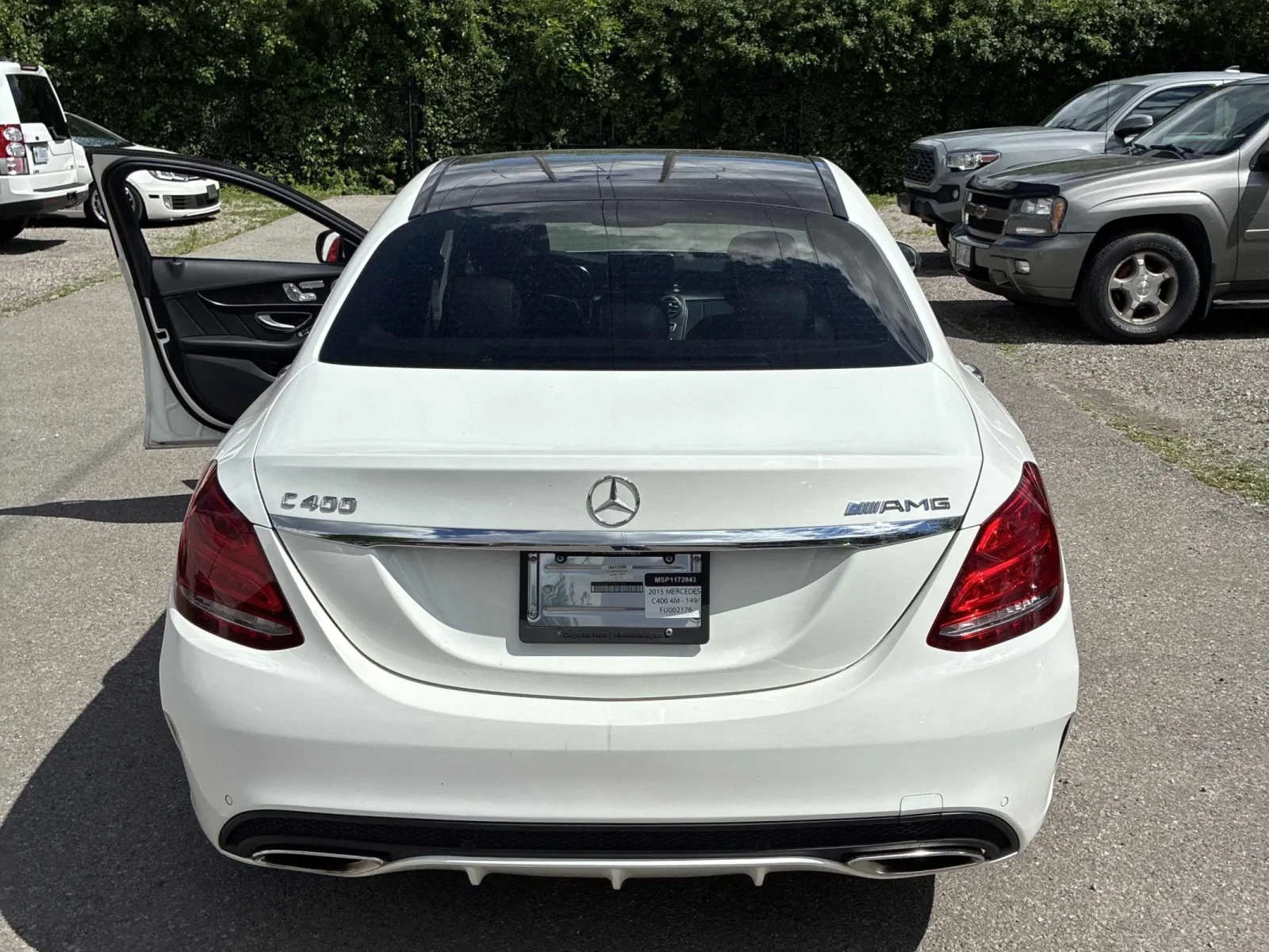 Mercedes-Benz C 400 AMG Optic* LED* Burmester* Memory* Panorama* Кожа*, снимка 4 - Автомобили и джипове - 54915590