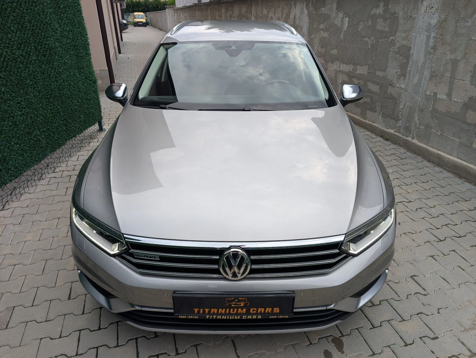 VW Passat Alltrack* 190кс.* 4x4* Digital* Дистроник* LED, снимка 3 - Автомобили и джипове - 55058608