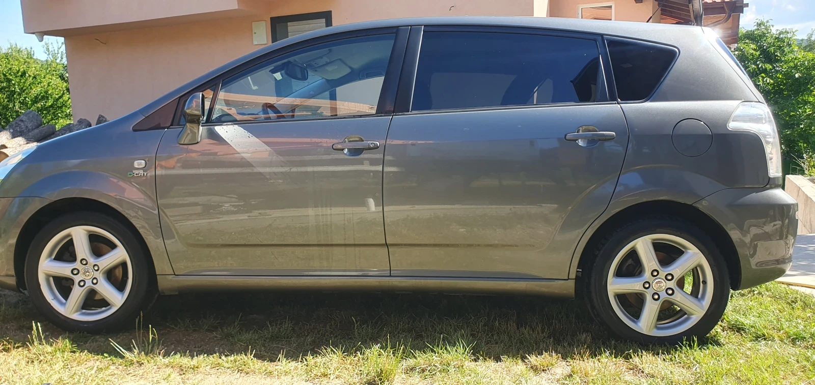 Toyota Corolla verso, снимка 5 - Автомобили и джипове - 55157559