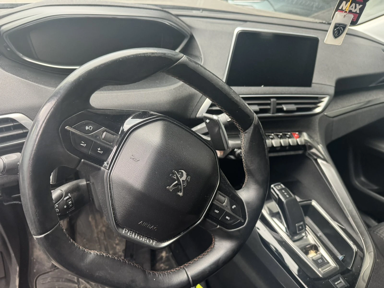 Peugeot 3008 1.5D AVTOMATIK, снимка 15 - Автомобили и джипове - 55207701