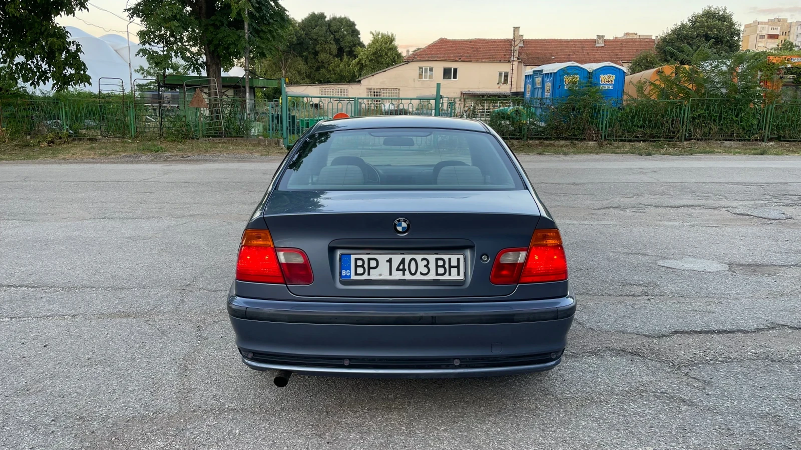 BMW 318, снимка 5 - Автомобили и джипове - 55226453