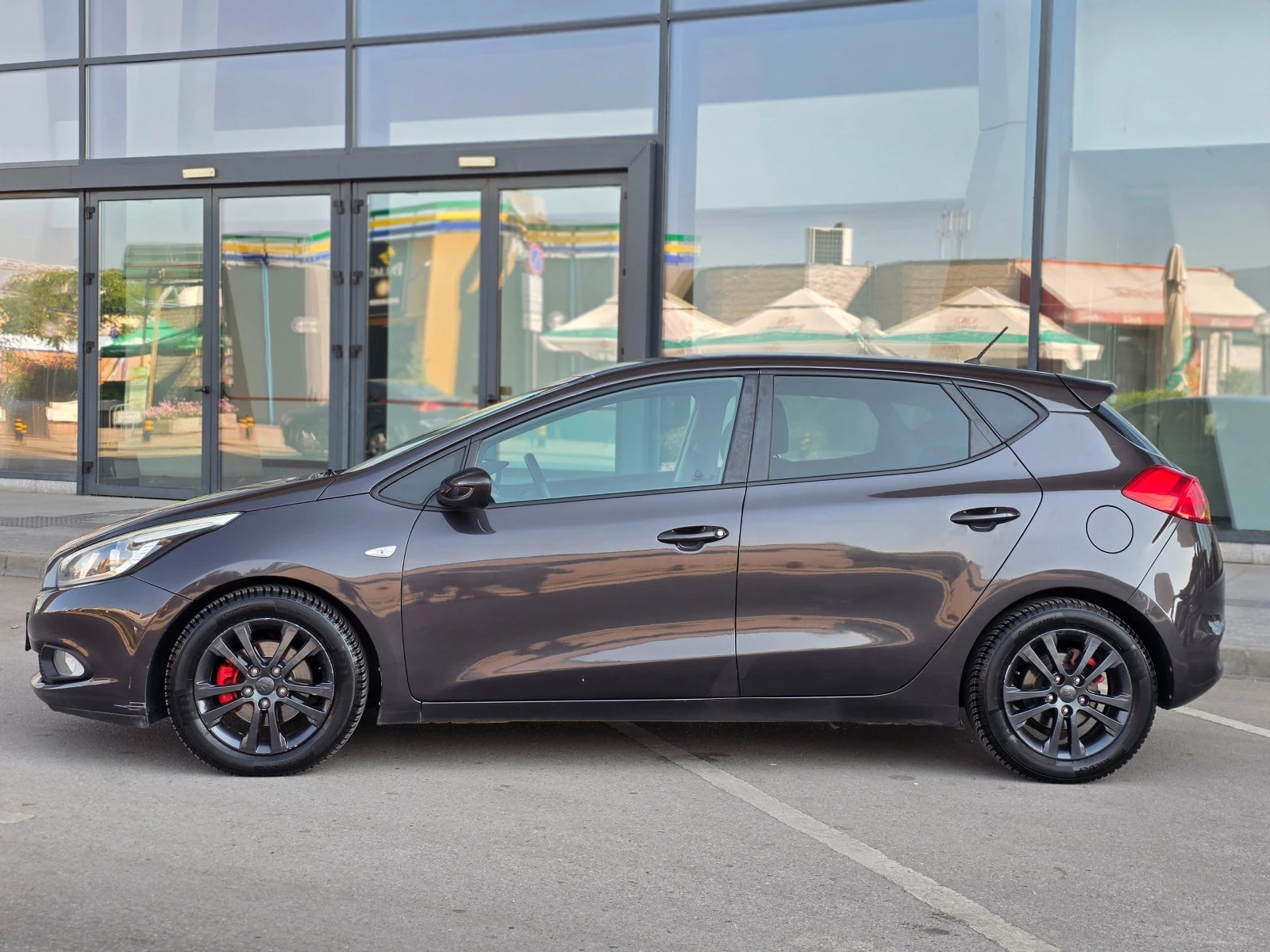 Kia Ceed 6 МЕСЕЦА ГАРАНЦИЯ/1.4i 99к.с. 6 Скорости/EURO 5, снимка 2 - Автомобили и джипове - 55556338