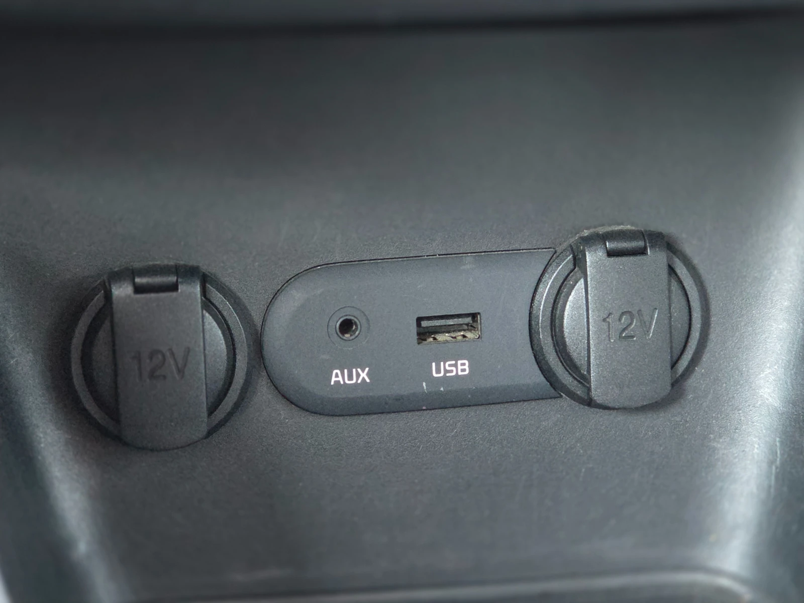 Kia Ceed 6 МЕСЕЦА ГАРАНЦИЯ/1.4i 99к.с. 6 Скорости/EURO 5, снимка 15 - Автомобили и джипове - 55556338