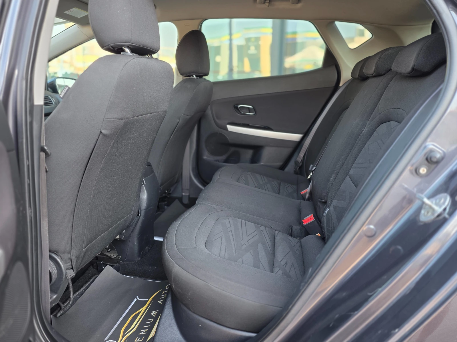 Kia Ceed 6 МЕСЕЦА ГАРАНЦИЯ/1.4i 99к.с. 6 Скорости/EURO 5, снимка 8 - Автомобили и джипове - 55556338