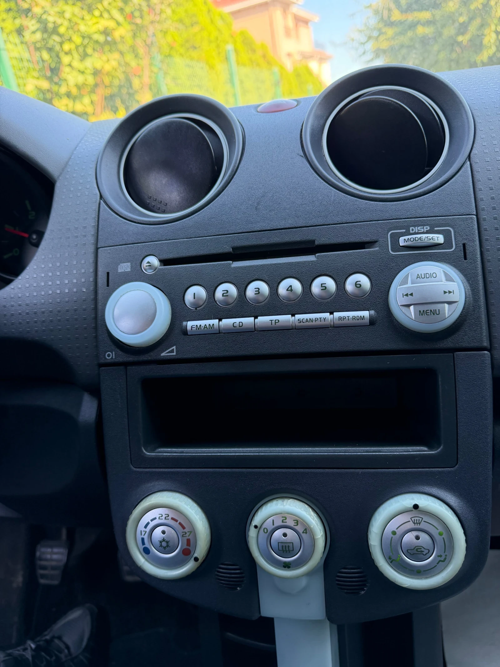 Mitsubishi Colt 1.5 ДИЗЕЛ , снимка 9 - Автомобили и джипове - 56048856