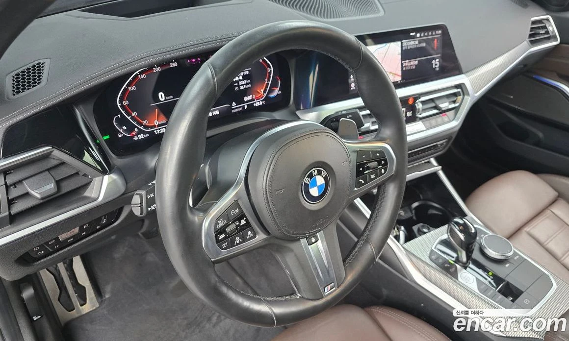 BMW 330 330i M Sport, снимка 10 - Автомобили и джипове - 56156701