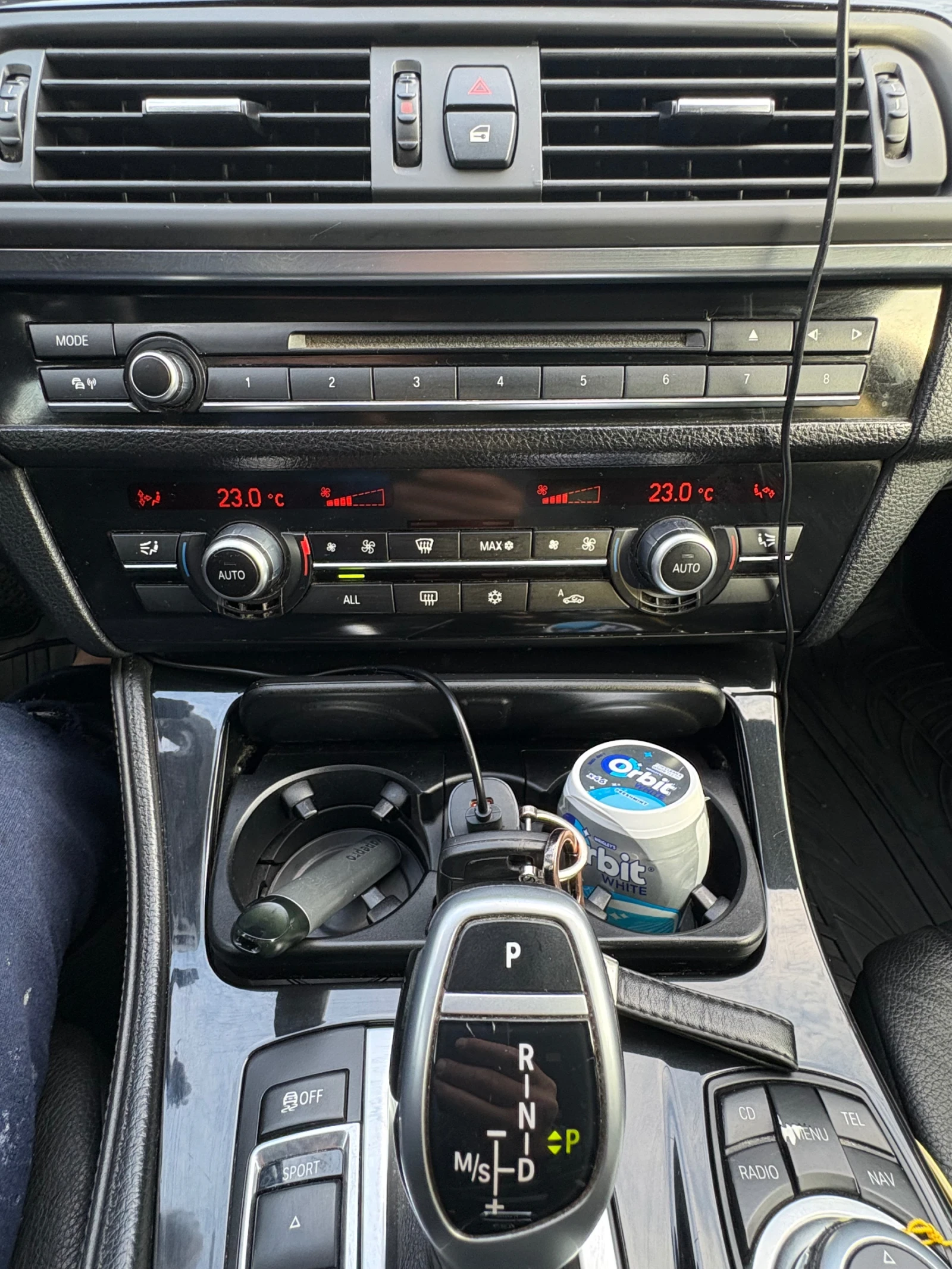 BMW 520 Ф 11 2.0 184к.с., снимка 14 - Автомобили и джипове - 56648154