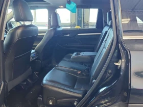 Toyota Highlander XLE /CARFAX /Кожа/Подгрев/4х4/Панорама/2 ключа, снимка 9