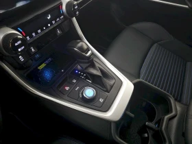 Toyota Rav4 2.5 HEV STYLE  4x4 SELECTION - 76950 лв. / 39343.91 € - 29711982 11