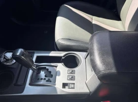 Toyota 4runner SR5/CARFAX/Кожа/ФИНАНСИРАНЕ | Auto.bg — изображение 16