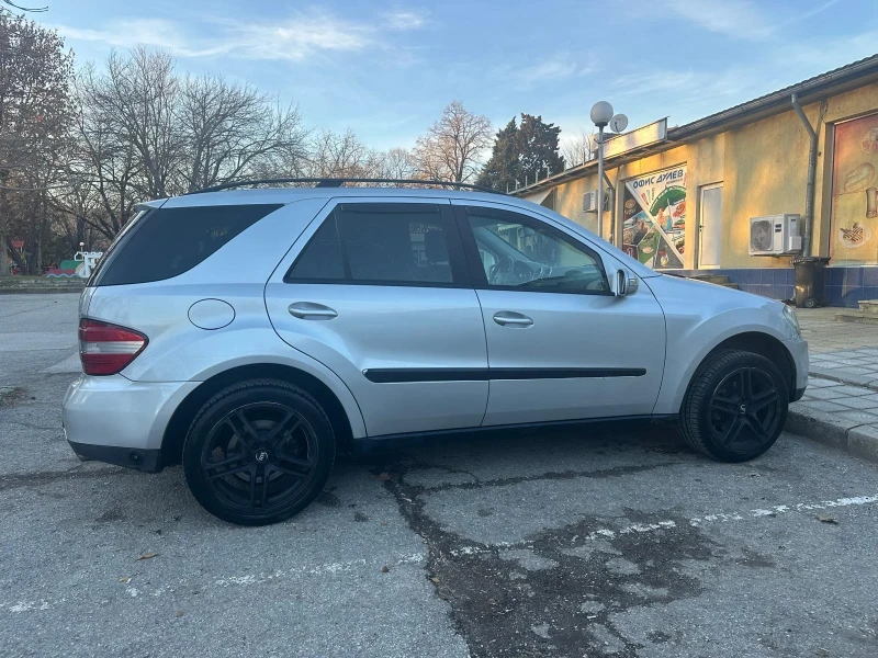 Mercedes-Benz ML 350, снимка 9 - Автомобили и джипове - 48377404