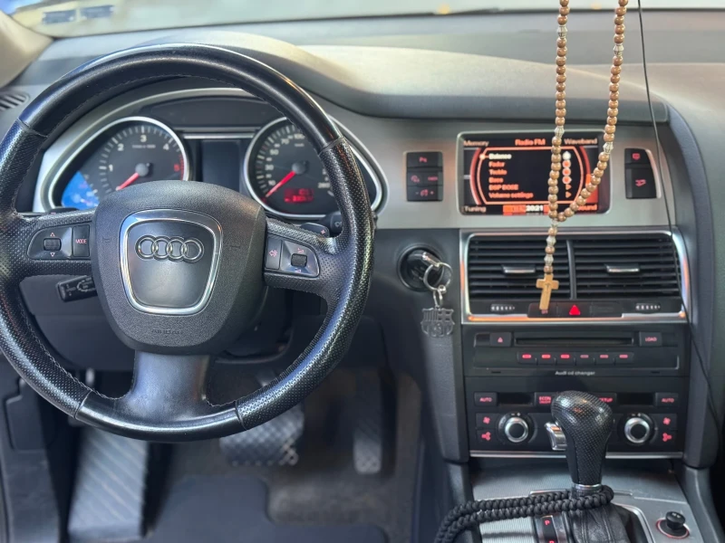 Audi Q7 3.0 TDI S-Line, снимка 8 - Автомобили и джипове - 52335949