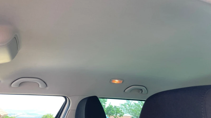 Skoda Yeti, снимка 10 - Автомобили и джипове - 52243528