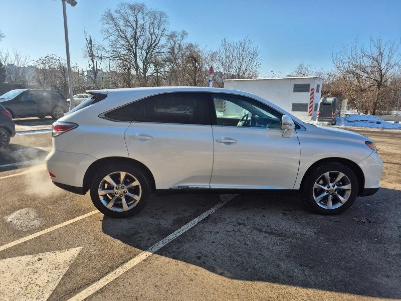 Lexus RX 450h 132.000 км КАТО НОВ, снимка 3 - Автомобили и джипове - 53163955