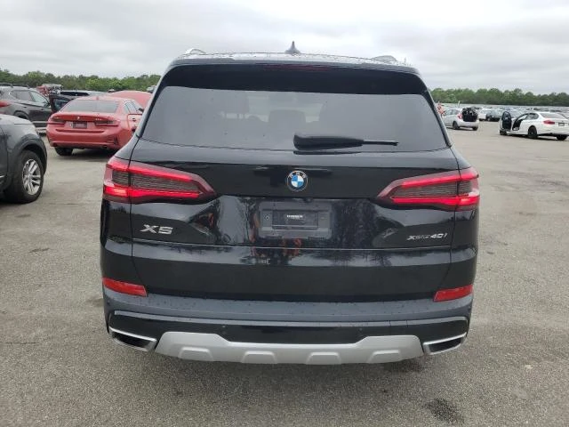 BMW X5 3.0L 6 All wheel drive - изображение 3