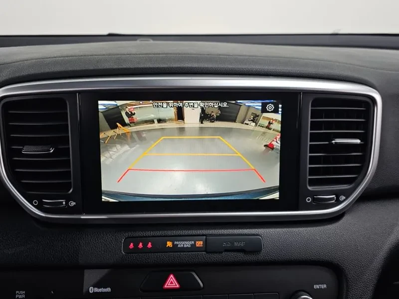 Kia Sportage 2.0 CRDi 4WD, снимка 16 - Автомобили и джипове - 54276388