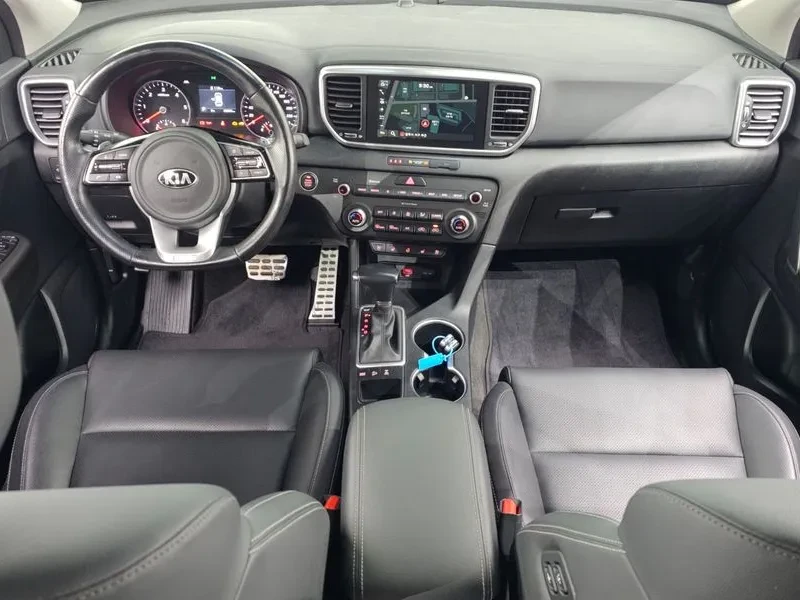 Kia Sportage 2.0 CRDi 4WD, снимка 7 - Автомобили и джипове - 54276388