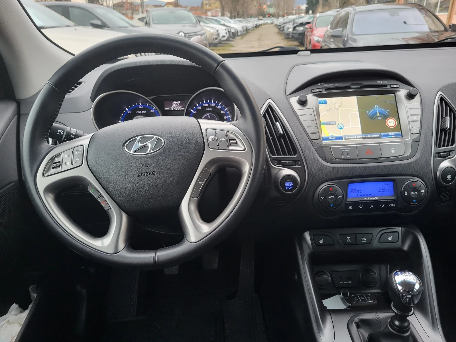 Hyundai IX35 2.0CRDI - изображение 8