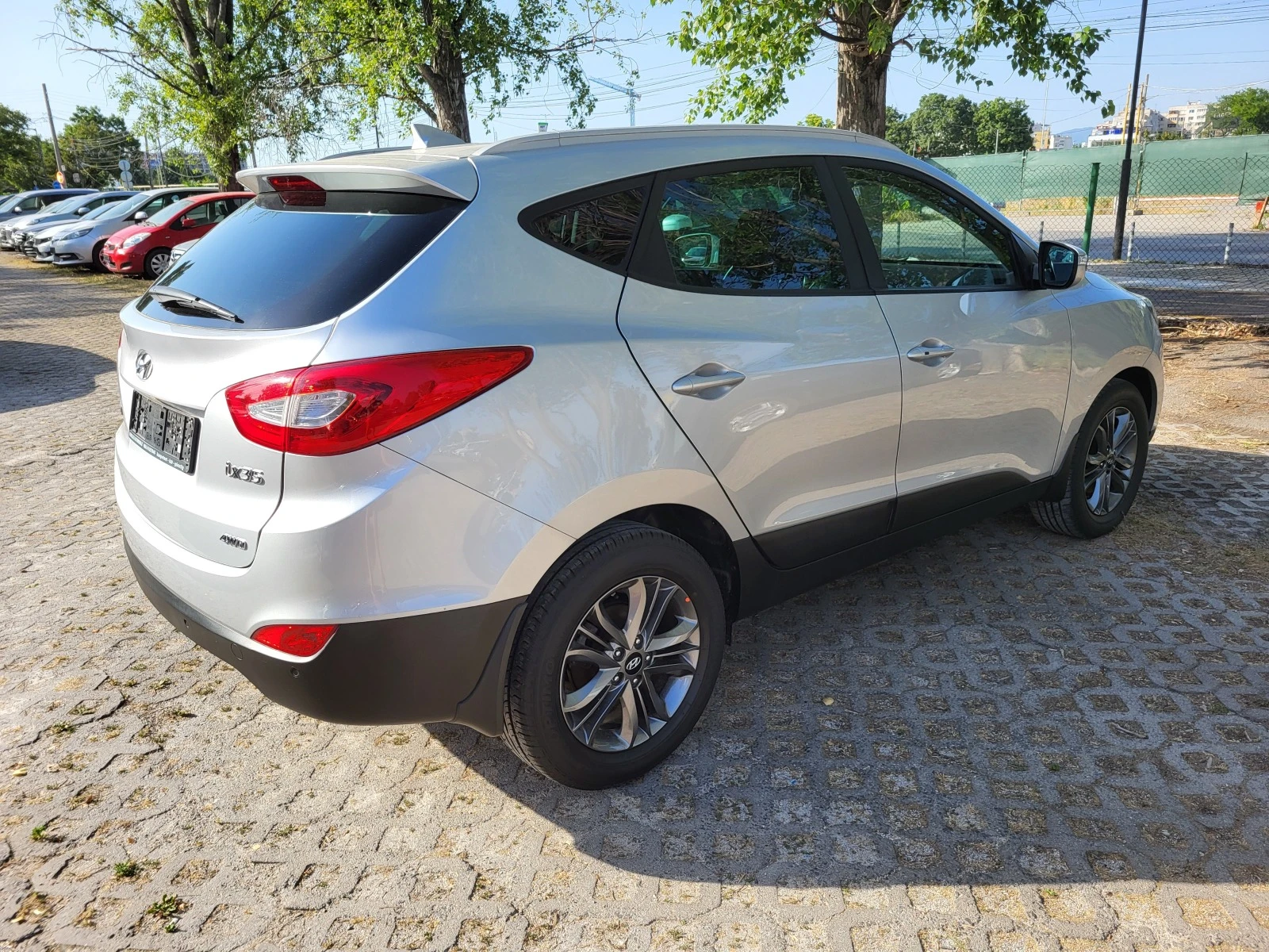 Hyundai IX35 2.0CRDI - изображение 5