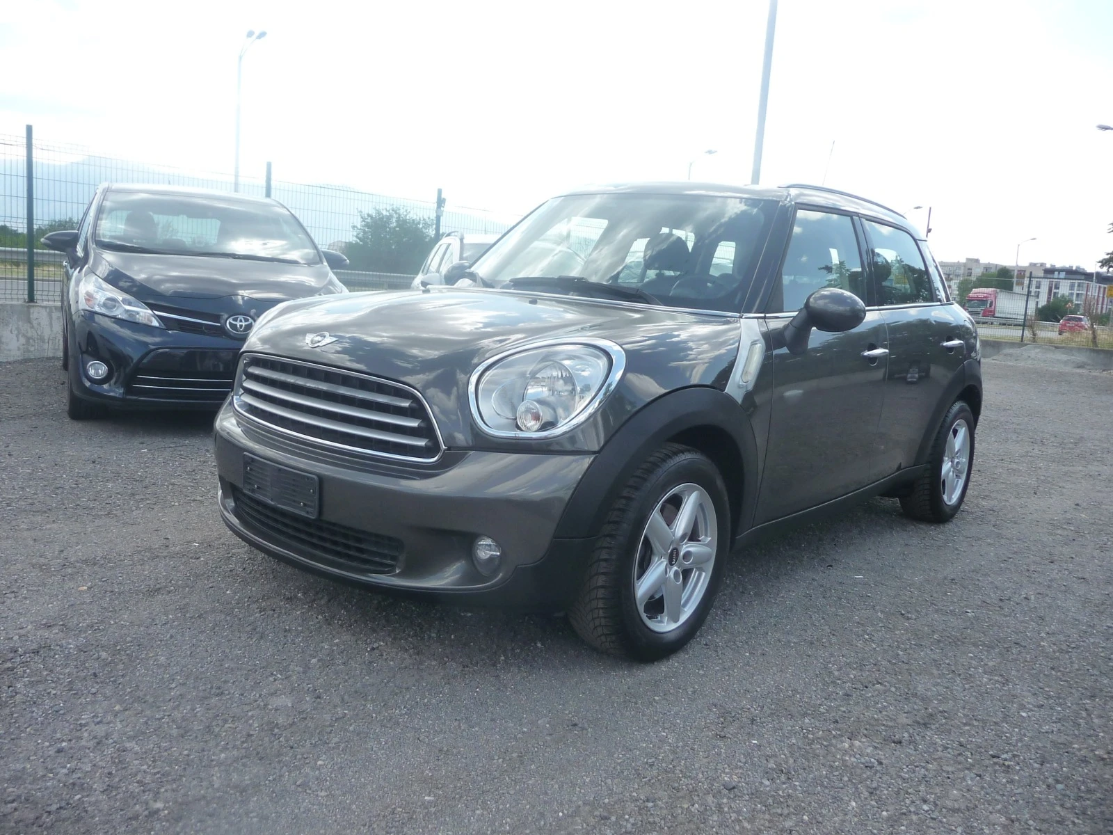 Mini Countryman 2.0D ПЕРФЕКТНО  - изображение 2