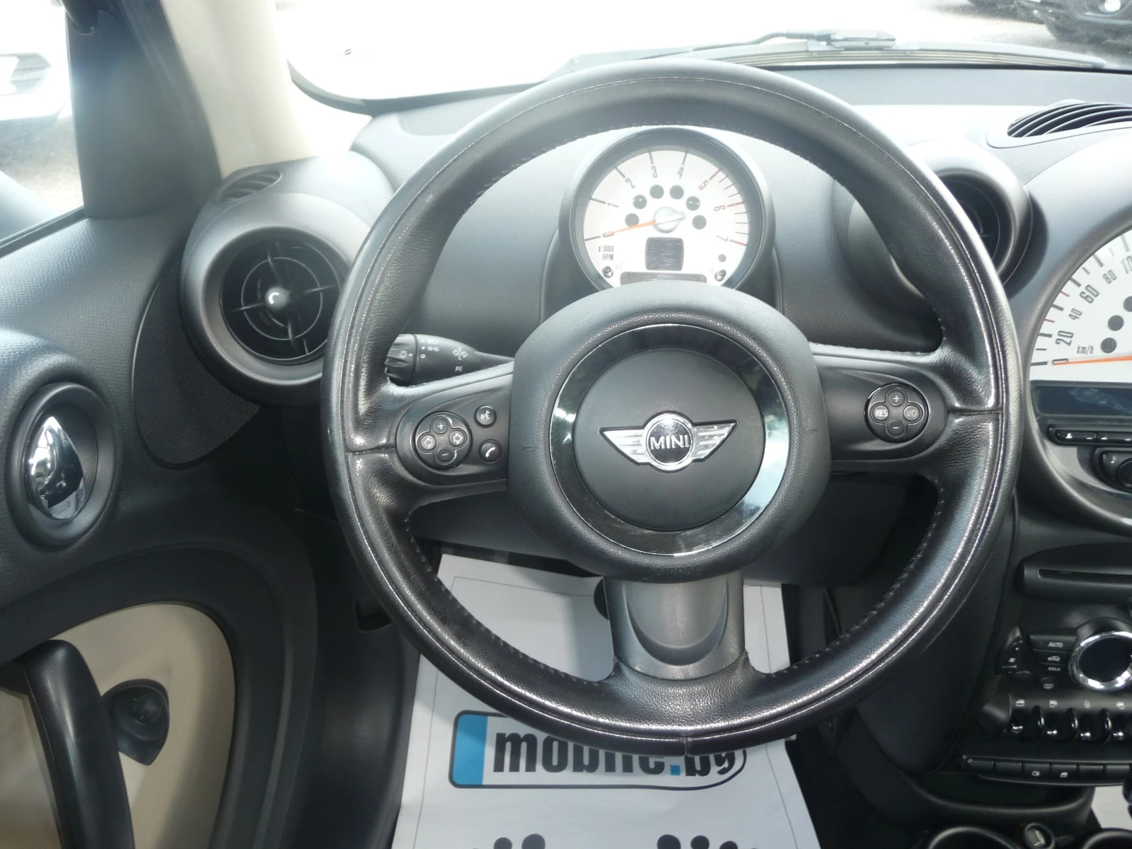 Mini Countryman 2.0D ПЕРФЕКТНО  - изображение 8