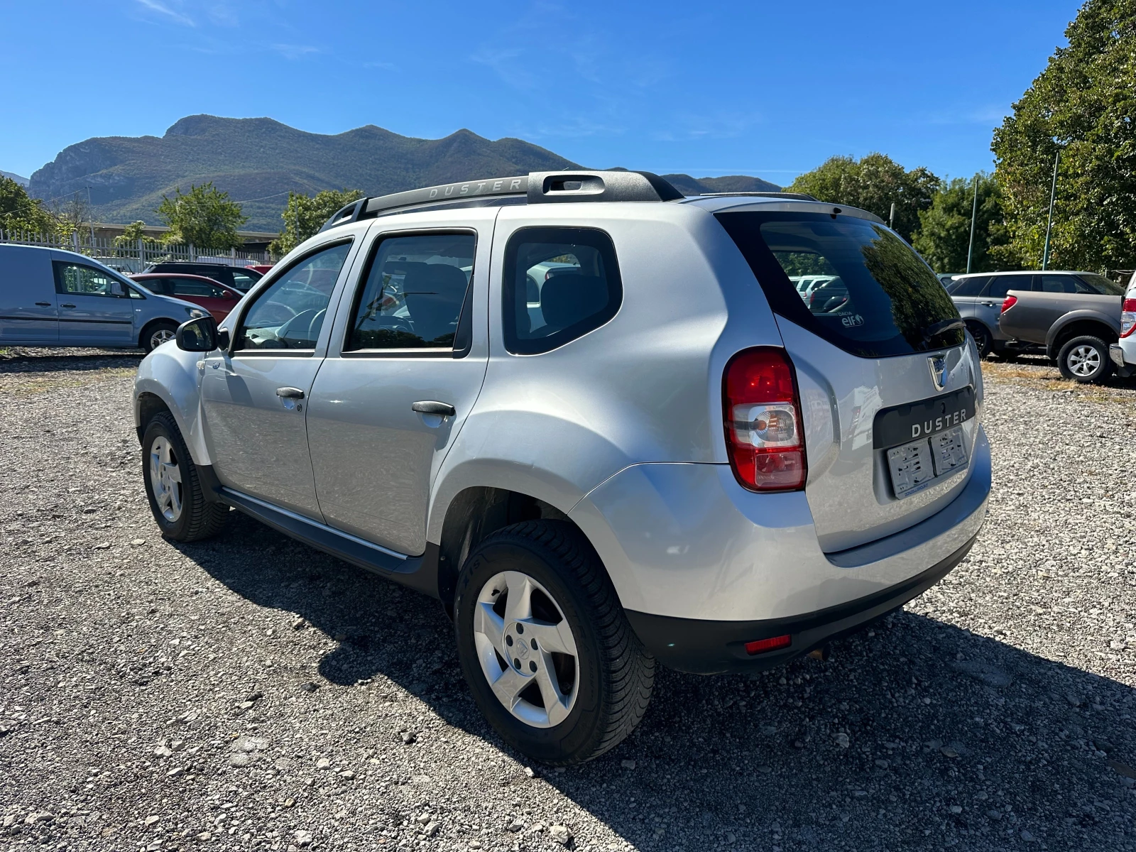 Dacia Duster 1.5DCI 109kc ITALIA EU6 - изображение 3