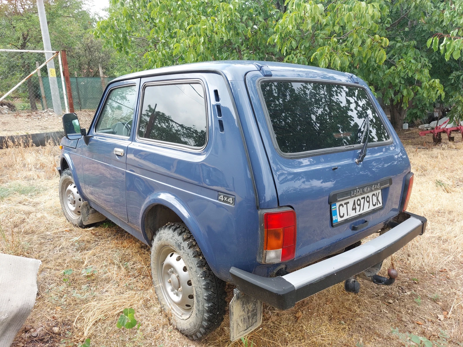 Lada Niva 1.7 - изображение 9