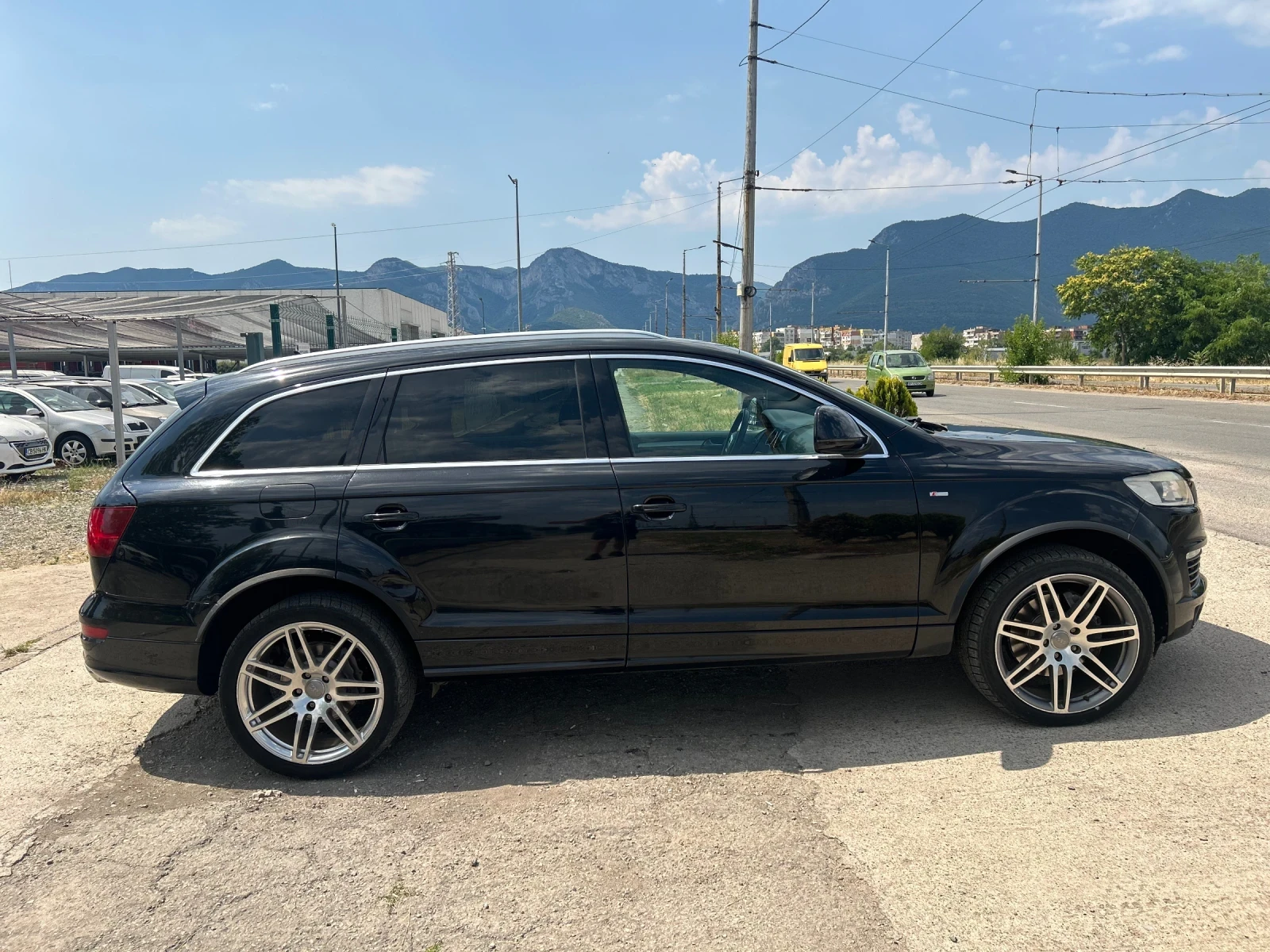 Audi Q7 3.0TDI 6+ 1 места - изображение 8