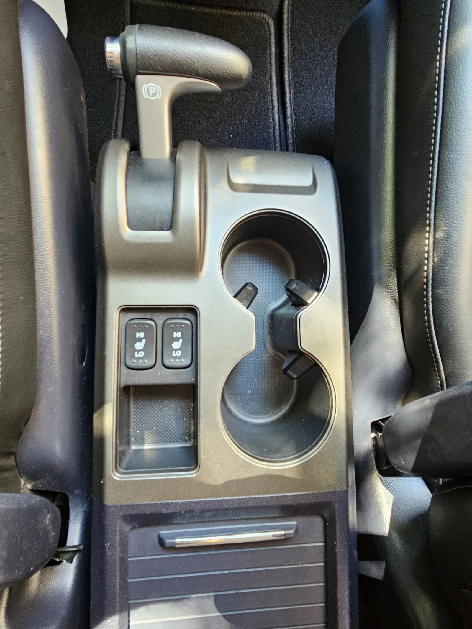 Honda Cr-v 2.0 i-Vtec 4x4 EURO 5B 145420km 8гуми с 8 джанти - изображение 10