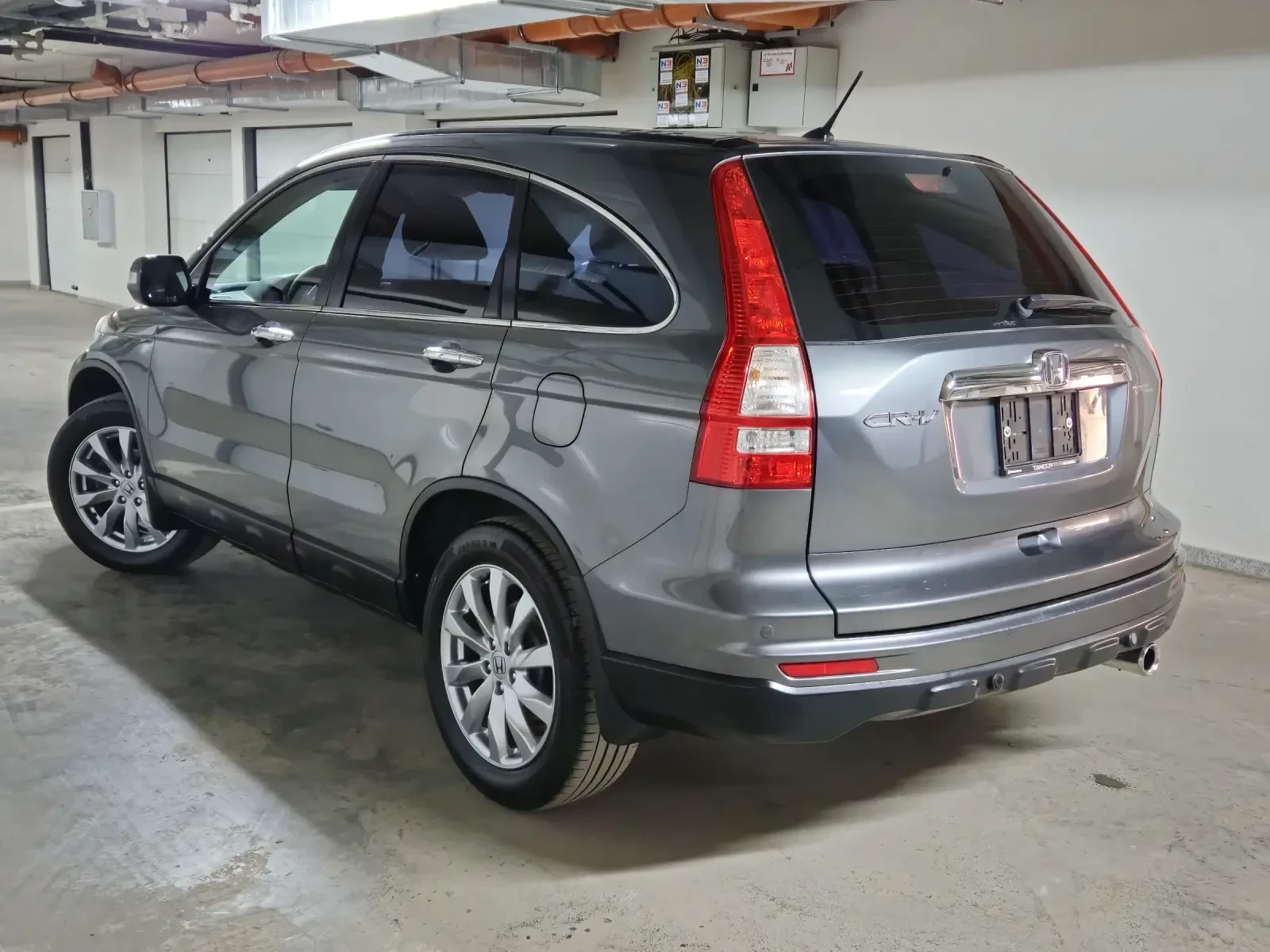 Honda Cr-v 2.0 i-Vtec 4x4 EURO 5B 145420km 8гуми с 8 джанти - изображение 5