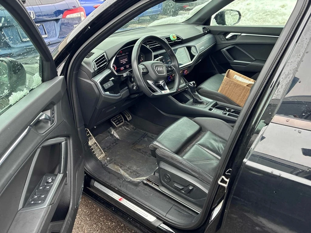 Audi Q3 * Technik * CARFAX * ���� �� �� | Mobile.bg � ����������� 6