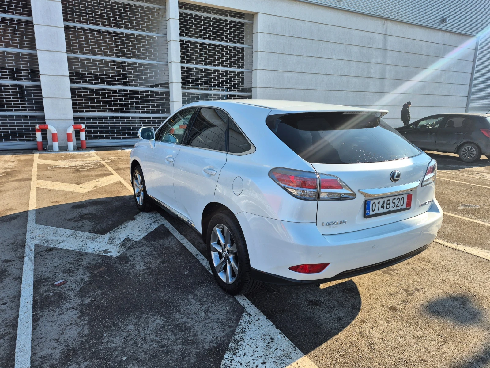 Lexus RX 450h 132.000 км КАТО НОВ - изображение 6