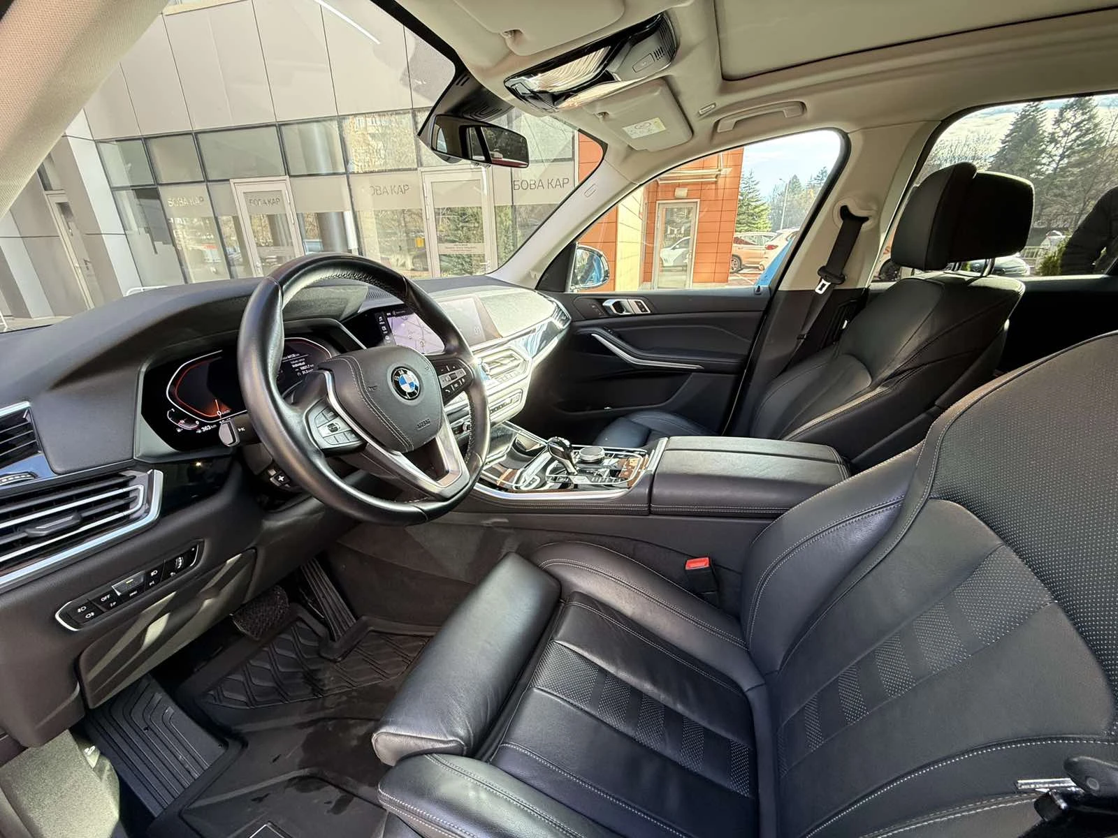 BMW X5 xDrive40i - изображение 8