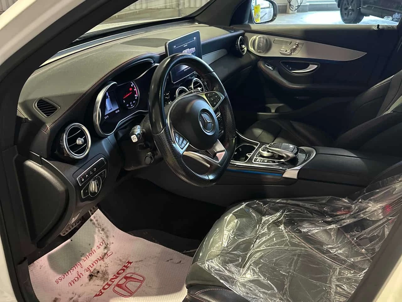 Mercedes-Benz GLC 43 AMG CARFAX/ПАНОРАМА/ПОДГРЕВИ/BURMESTER, снимка 7 - Автомобили и джипове - 53929209