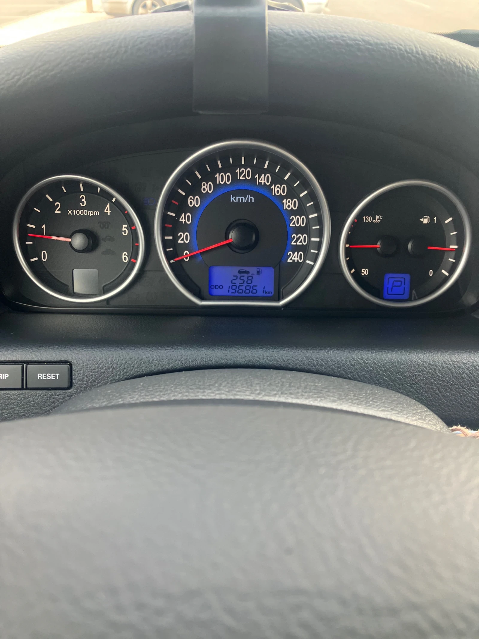 Hyundai IX55 7 ����� | Mobile.bg � ����������� 17