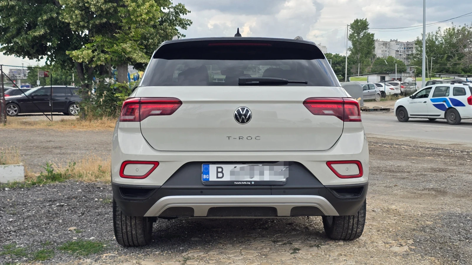 VW T-Roc LIFE* ГАРАНЦИОНЕН* 1.5TSI* DSG7* DIGITAL cockpit* , снимка 6 - Автомобили и джипове - 54214619