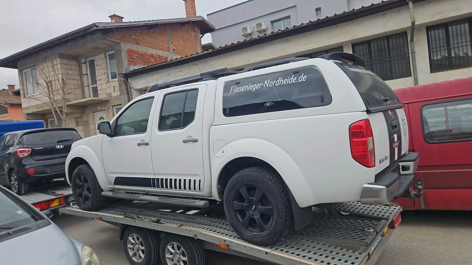 Nissan Navara 2.5D, снимка 6 - Автомобили и джипове - 54229535