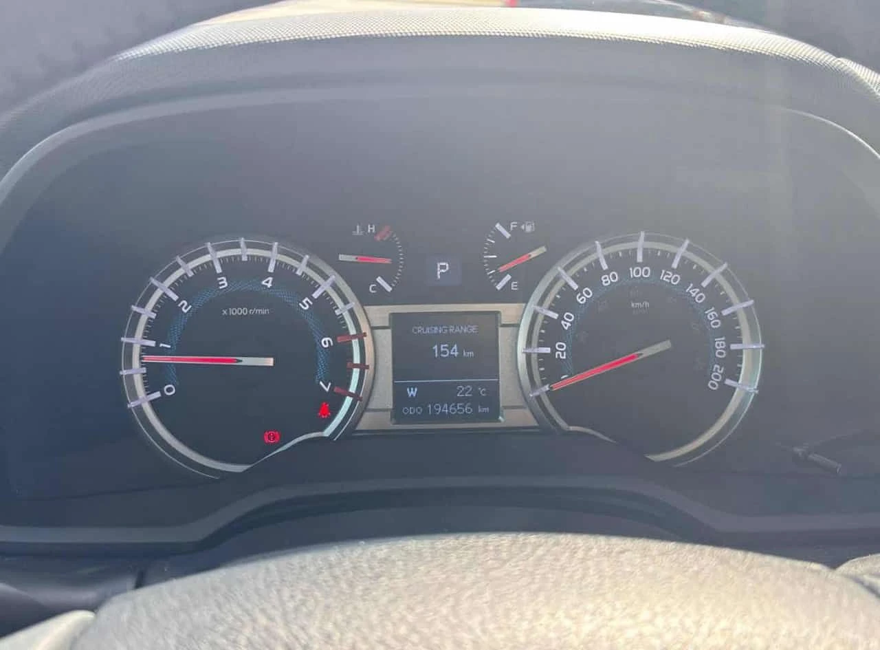 Toyota 4runner SR5/CARFAX/Кожа/ФИНАНСИРАНЕ, снимка 10 - Автомобили и джипове - 54749382
